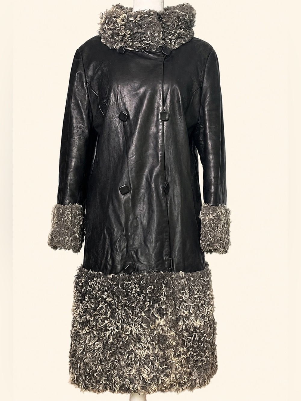 Vintage 1960s Victor Lindzon Black Leather Coat with Curly Lamb Fur Trim | 4/6